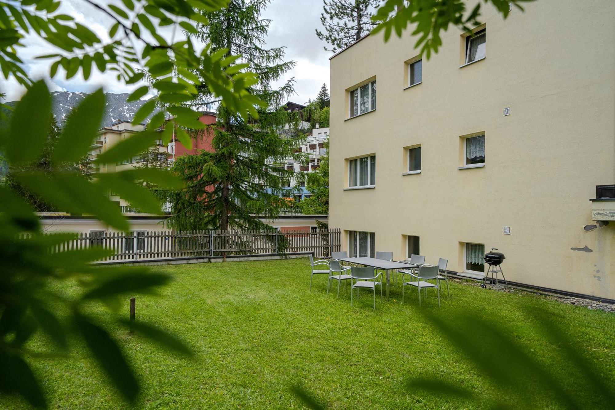 Haus Padrun 8 By Arosa Vacations Lägenhet Exteriör bild